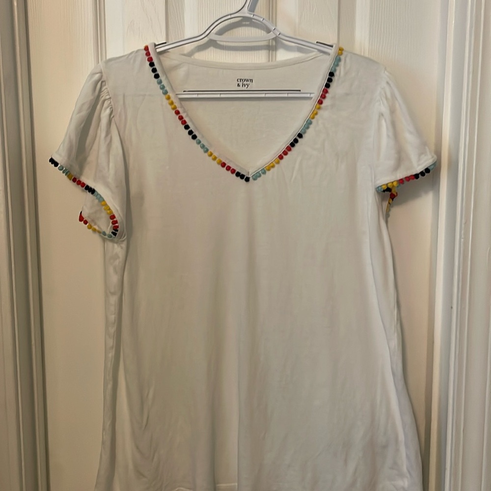 Crown & Ivy top